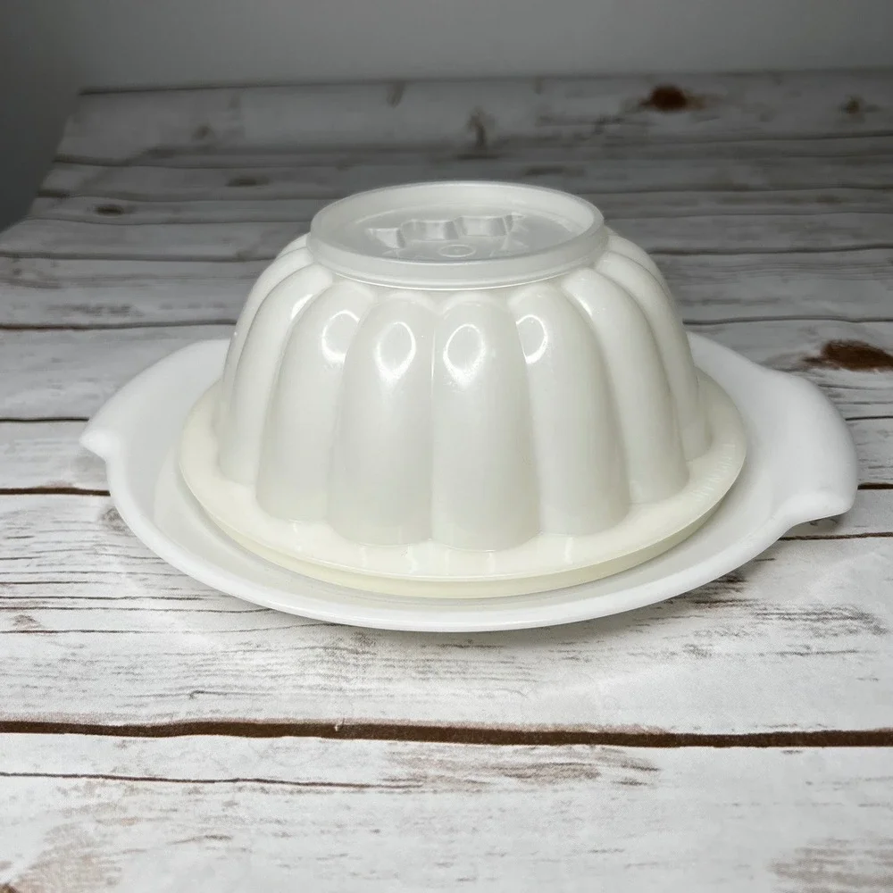 Tupperware Excellent Jel-N-Serve Jello Mold White Vintage‎ Fluted 3pc Set OS
